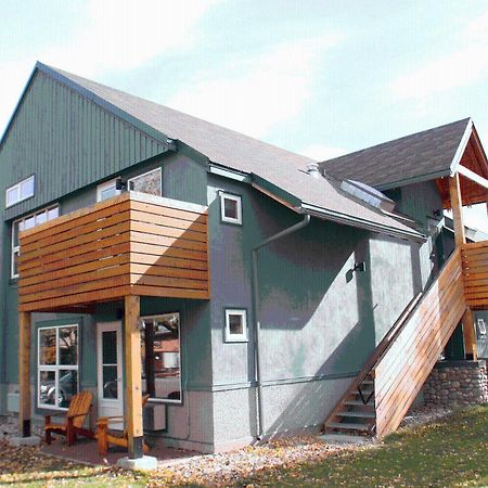 Waterton Lakes Lodge Resort Dış mekan fotoğraf
