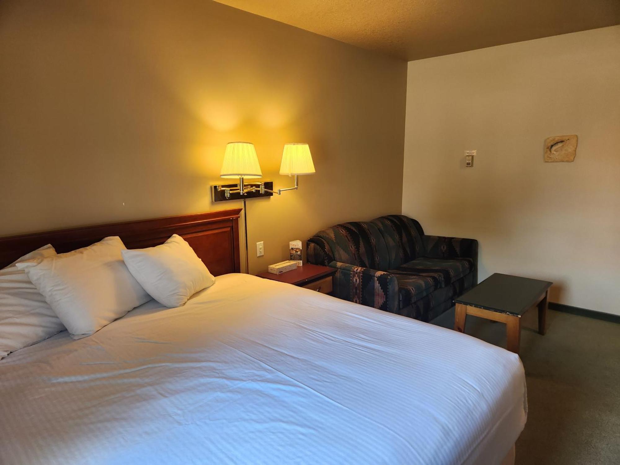 Waterton Lakes Lodge Resort Dış mekan fotoğraf